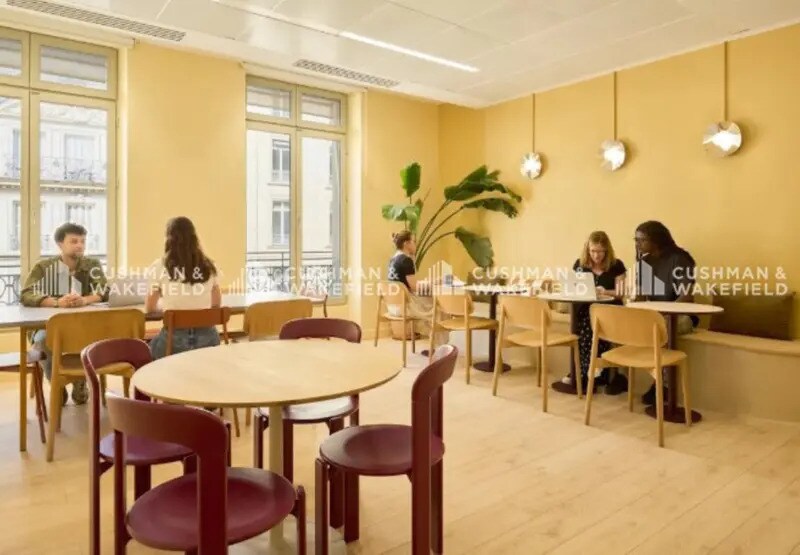 Coworking Space in Paris for lease - Interior Photo - Image 3 of 9