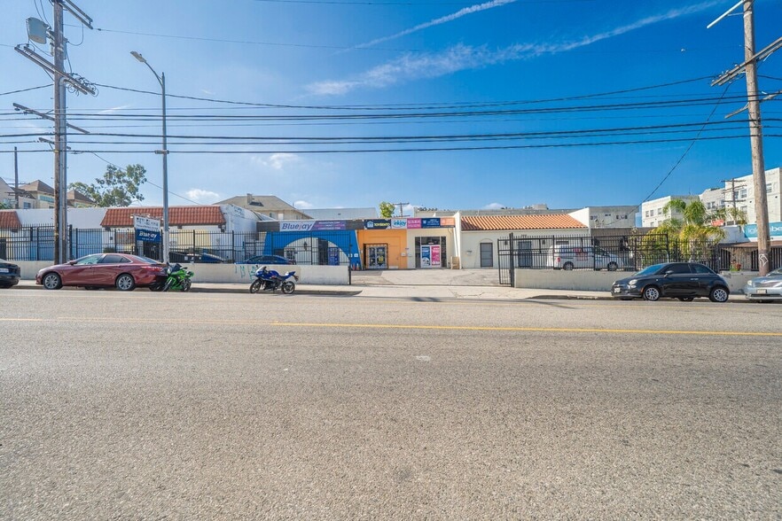 2414-2416 James M Wood Blvd, Los Angeles, CA for sale - Primary Photo - Image 1 of 5