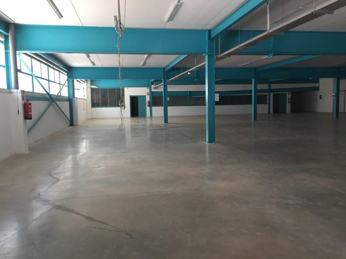 Industrial in Elda, Alicante for lease Interior Photo- Image 1 of 6