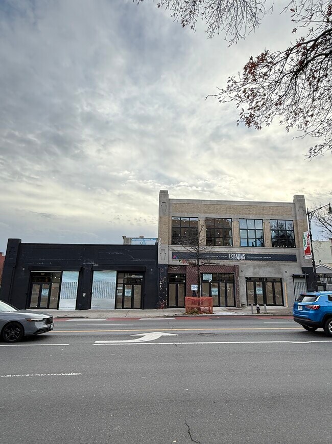 More details for 608 E Fordham Rd, Bronx, NY - Office/Retail for Lease