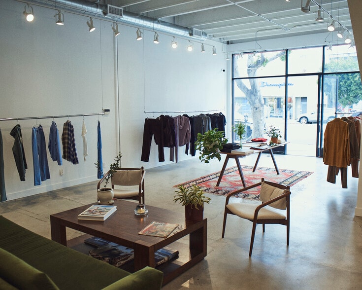 118-120 S La Brea Ave, Los Angeles, CA for lease - Interior Photo - Image 3 of 3