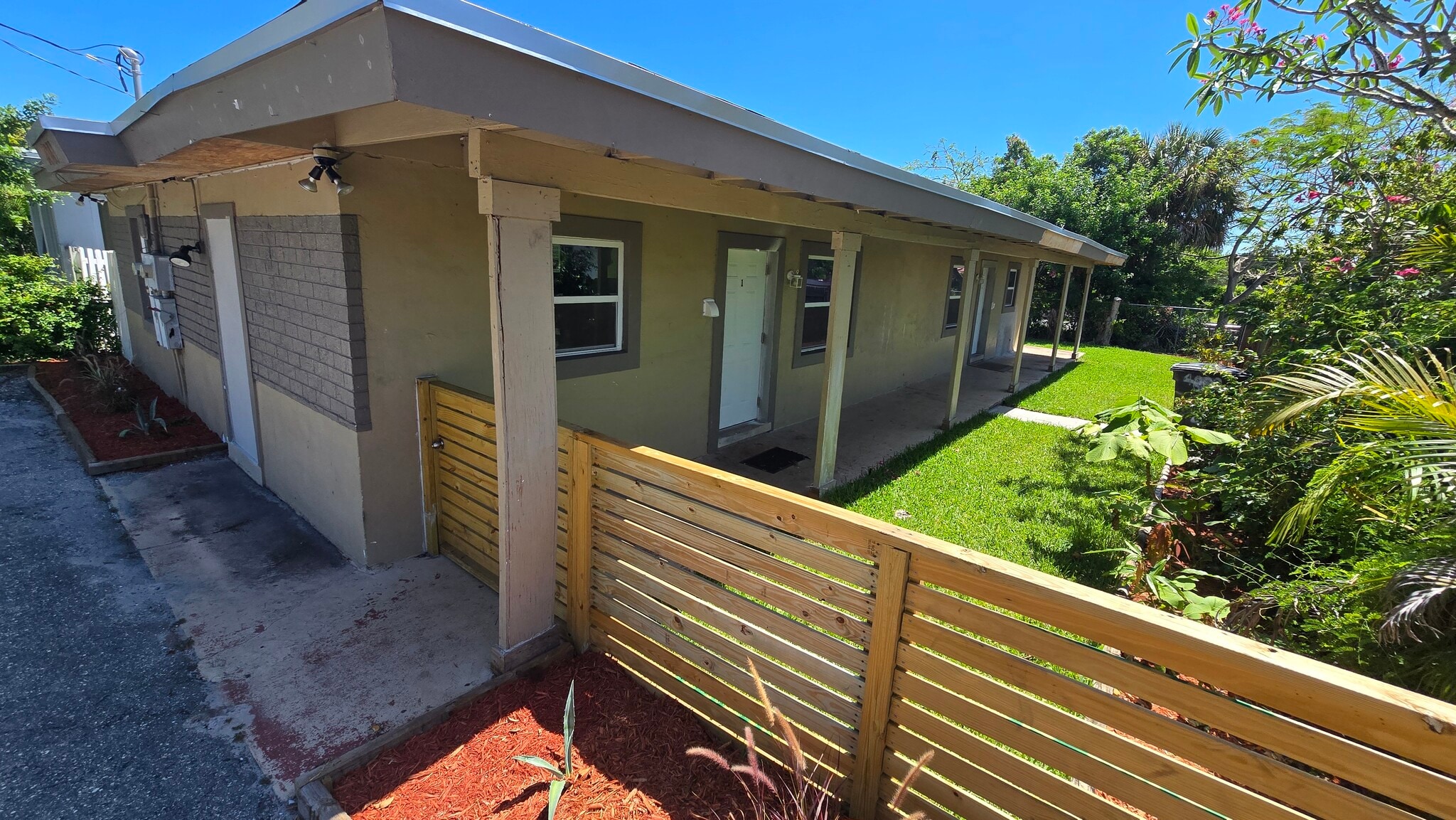 4000 Greenwood Ave, West Palm Beach, FL for sale Primary Photo- Image 1 of 9
