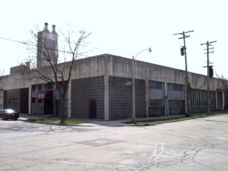 3851 N Hubbard St, Milwaukee, WI à louer Photo principale- Image 1 de 5