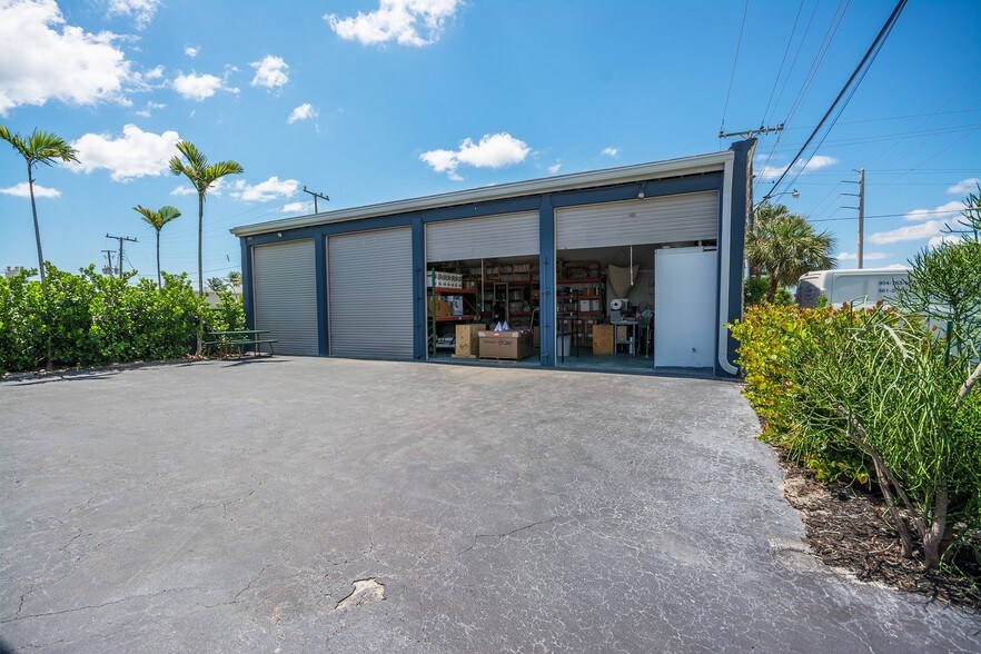 2600 SW 3rd Ave, Fort Lauderdale, FL à vendre - Photo du bâtiment - Image 2 de 37