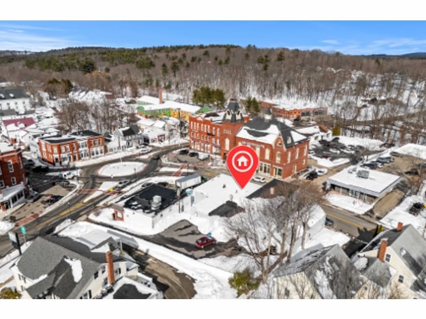 7-17 School St, Merrimac, MA for sale Primary Photo- Image 1 of 57