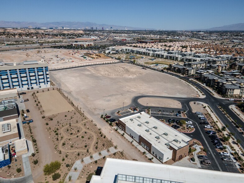 1050 Wellness Pl, Henderson, NV à vendre - Photo du bâtiment - Image 3 de 6