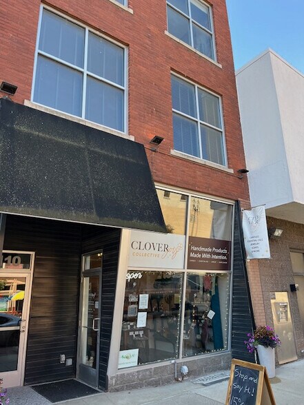 110 E Allegan St, Lansing, MI à louer - Photo du bâtiment - Image 2 de 15