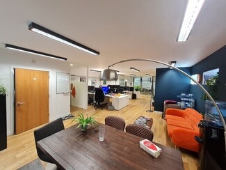 More details for Pooley Dr, London - Office for Lease