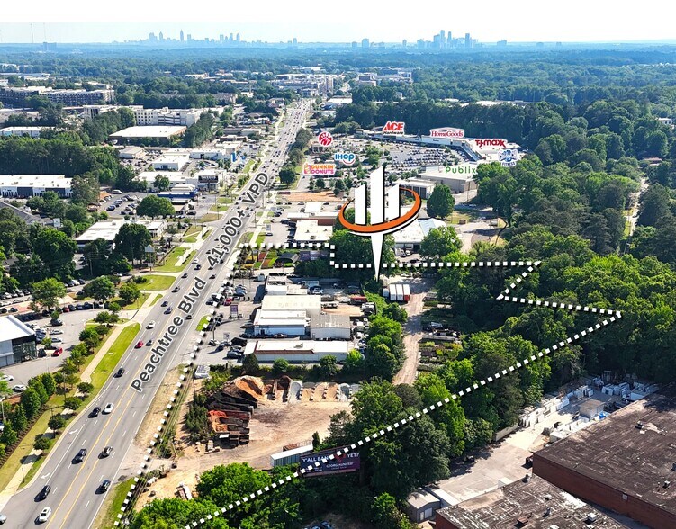5604 New Peachtree Rd, Chamblee, GA à vendre - Photo du bâtiment - Image 2 de 10