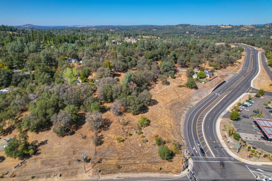2 Acres State Highway 49, Diamond Springs, CA à vendre - Photo principale - Image 1 de 6