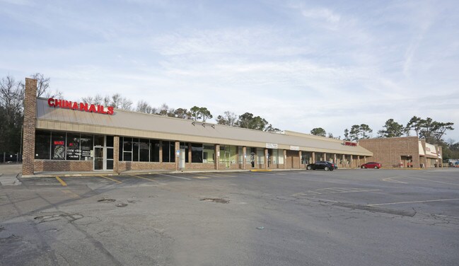 Plus de détails pour 10690-10696 Lem Turner Rd, Jacksonville, FL - Commerce de détail à louer
