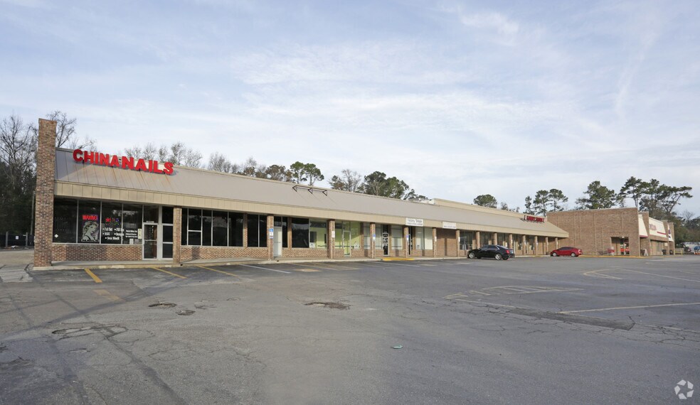 10690-10696 Lem Turner Rd, Jacksonville, FL à louer - Photo du bâtiment - Image 1 de 11