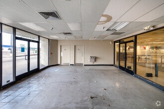 7011 W Central Ave, Wichita, KS for lease Interior Photo- Image 1 of 14