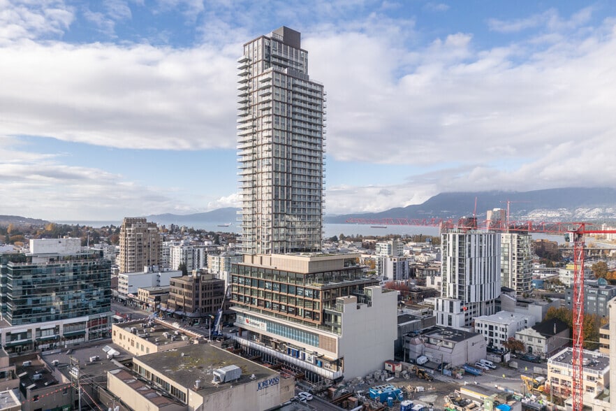 1477 Broadway W, Vancouver, BC for lease - Building Photo - Image 2 of 36