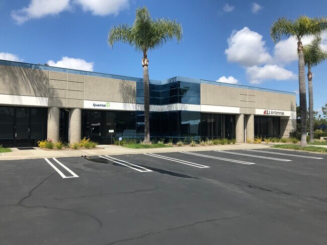 Plus de détails pour 5744 Pacific Center Blvd, San Diego, CA - Local d'activités à louer