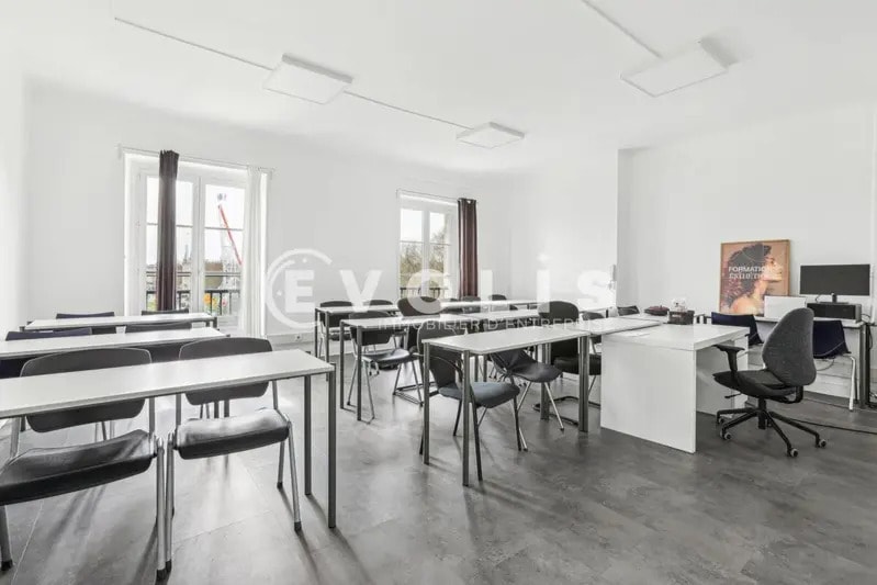 Bureau dans Bordeaux à louer Photo intérieure- Image 1 de 13