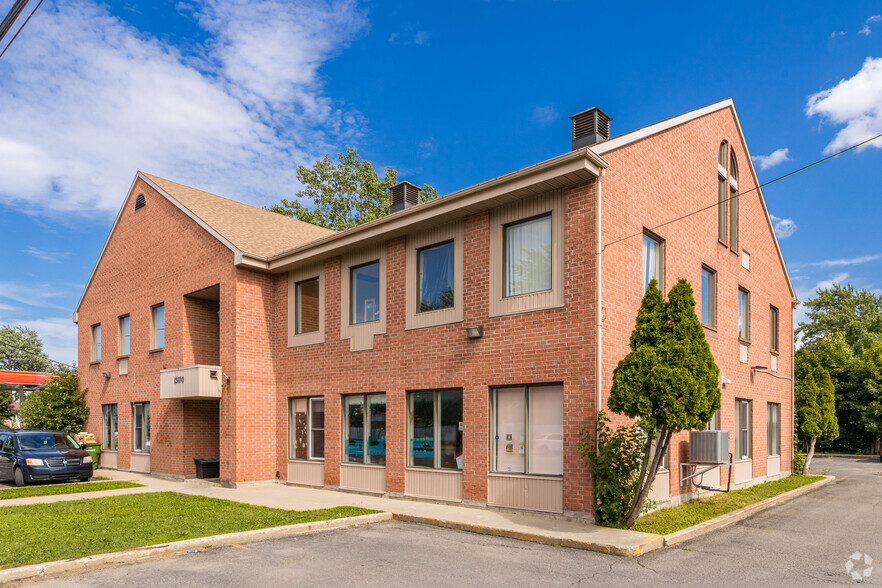 13100 Boul De Pierrefonds, Pierrefonds, QC for sale - Building Photo - Image 1 of 1