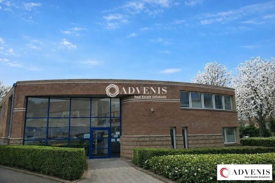 Office in Hem for lease Building Photo- Image 1 of 8