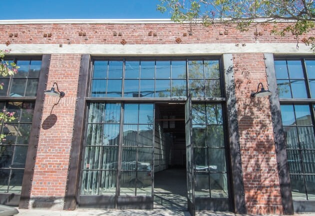 821-835 E 3rd St, Los Angeles, CA à louer - Photo du bâtiment - Image 3 de 22