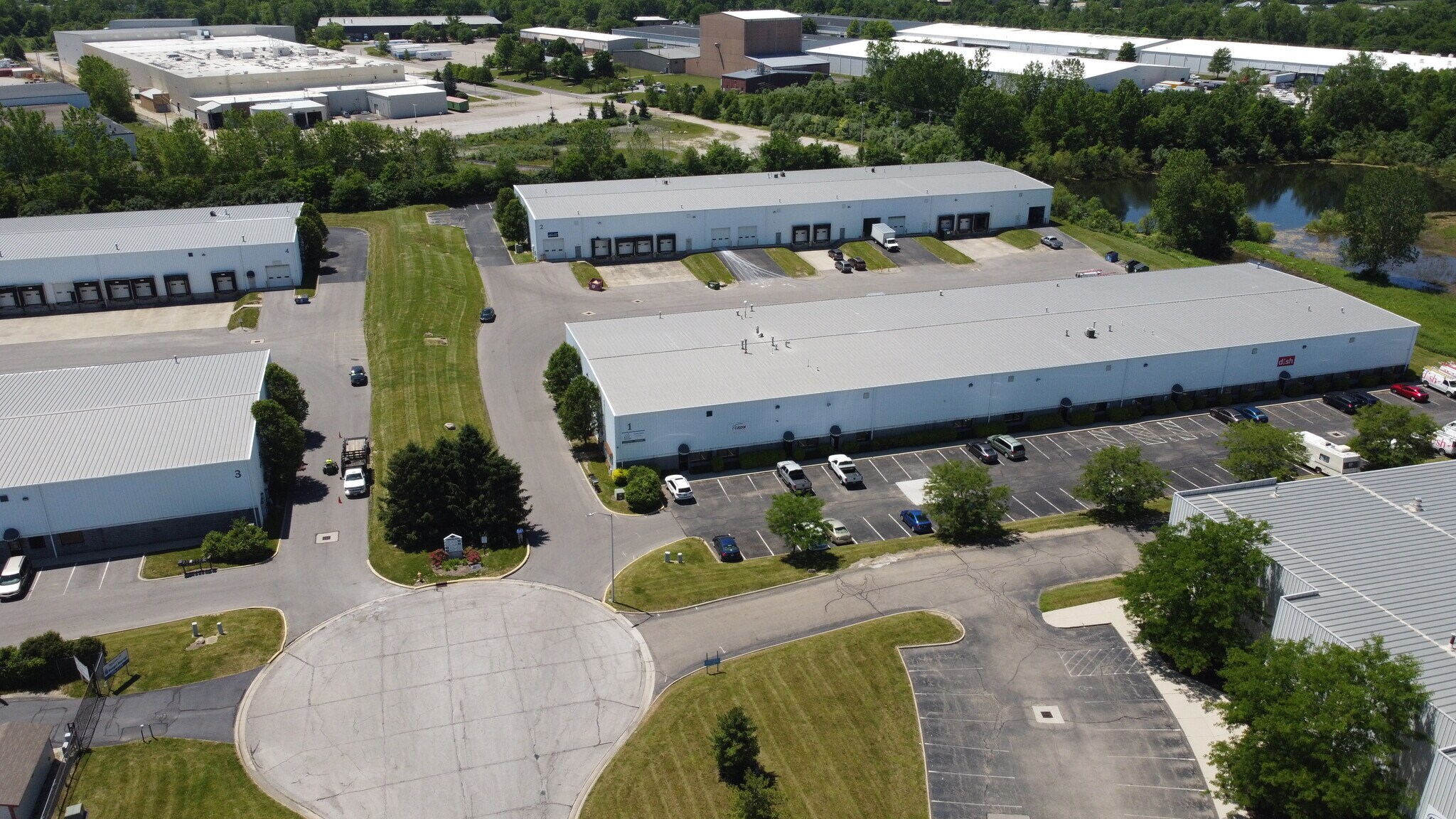 6750-6770 Commerce Court Dr, Blacklick, OH à vendre Photo du bâtiment- Image 1 de 1