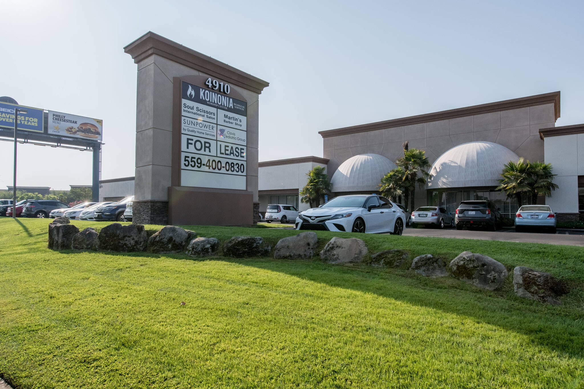 4910 E Ashlan Ave, Fresno, CA for lease Primary Photo- Image 1 of 7