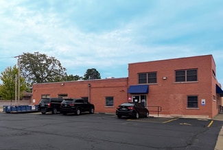 Plus de détails pour 131 Fremont St, West Chicago, IL - Industriel à vendre