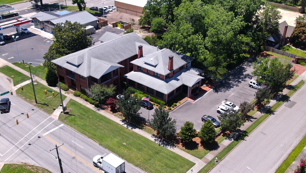 2419 Market St, Wilmington, NC for sale - Building Photo - Image 1 of 13