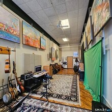 642 Hilliard St, Manchester, CT à louer Photo intérieure- Image 2 de 2