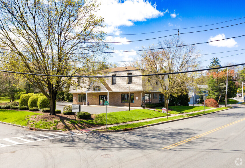 550 Mountain Ave, Gillette, NJ for sale - Primary Photo - Image 1 of 1