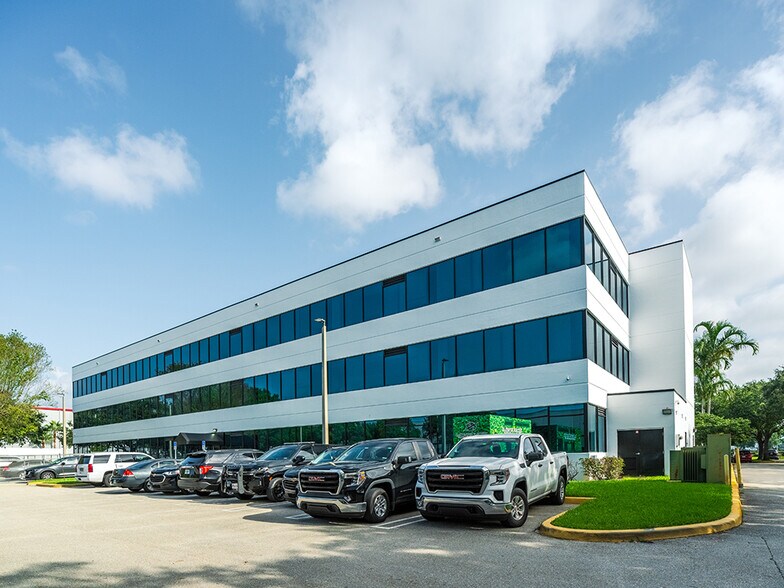 2051 Dr Martin Luther King Jr Blvd, Riviera Beach, FL à vendre - Photo du bâtiment - Image 3 de 12