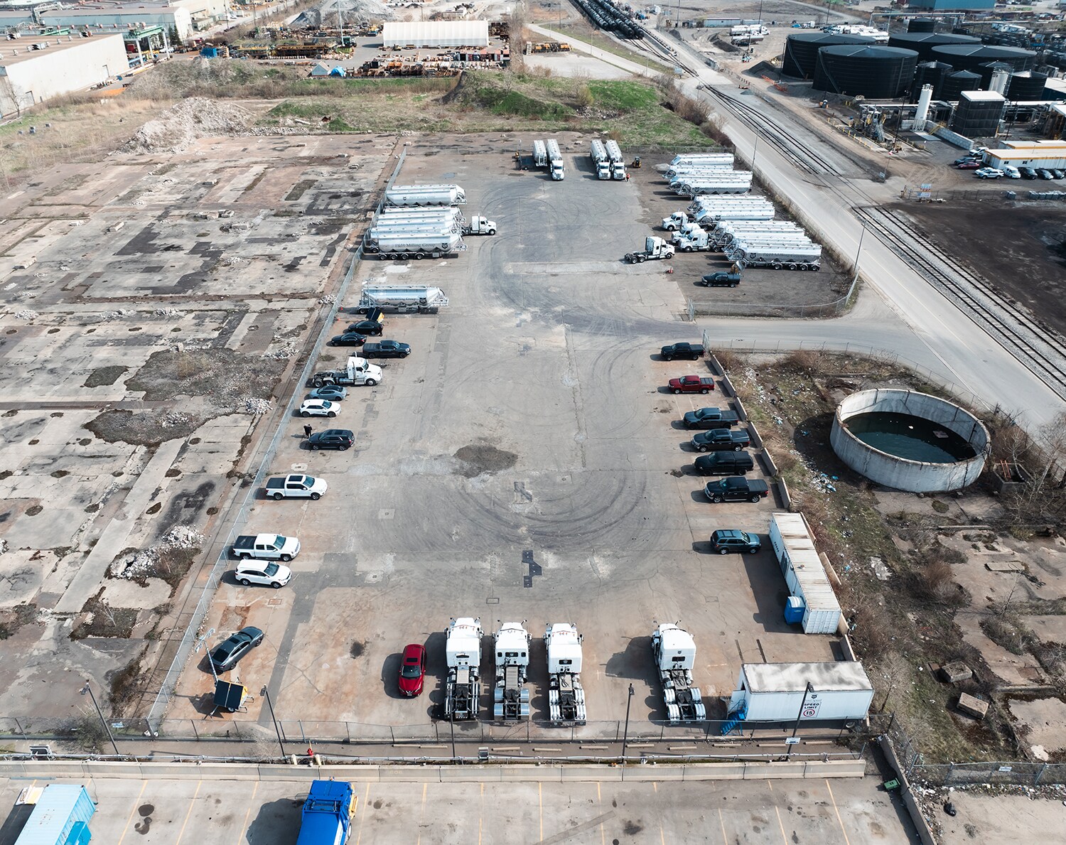 Pier 22 - South Hobson Road - Vacant Land Blvd, Hamilton, ON for lease Primary Photo- Image 1 of 7