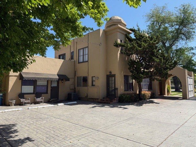2136 The Alameda, San Jose, CA à vendre - Photo du bâtiment - Image 2 de 6