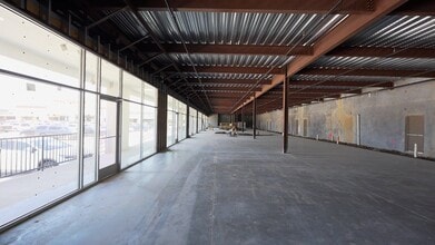 11754 Bellaire Blvd, Houston, TX à louer Photo intérieure- Image 2 de 3