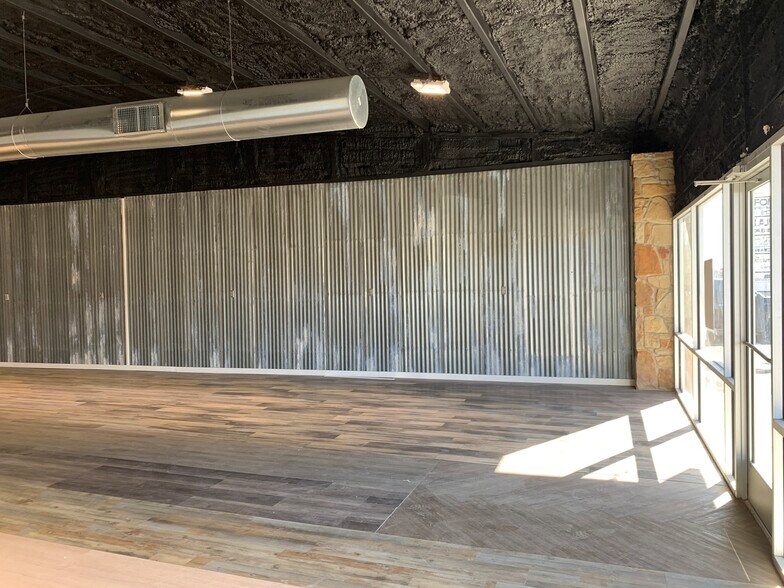 3001 E Highway 199, Springtown, TX à louer - Photo principale - Image 2 de 26