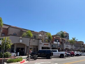 200 Main St, Huntington Beach, CA for lease Building Photo- Image 2 of 3