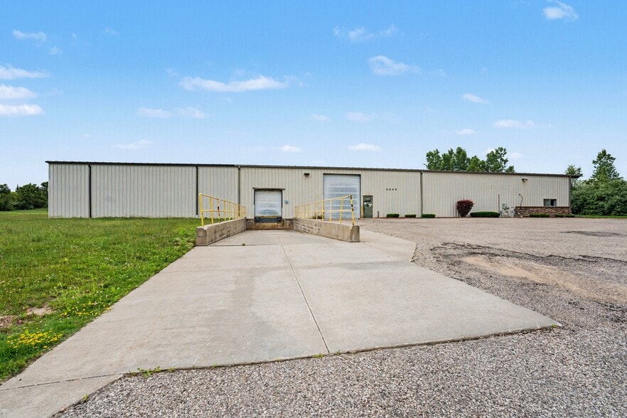 5846 Venture Way, Mount Pleasant, MI for sale - Building Photo - Image 2 of 24