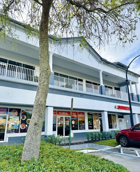 377 N State Road 7, Plantation, FL for lease - Building Photo - Image 3 of 6