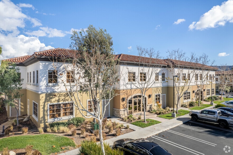 31473 Rancho Viejo Rd, San Juan Capistrano, CA à louer - Photo du bâtiment - Image 3 de 22