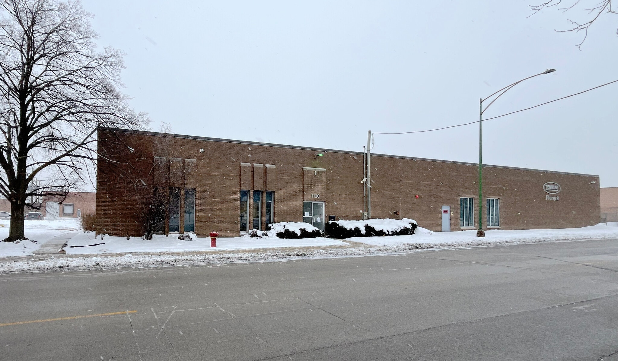 1120 W Exchange Ave, Chicago, IL for lease Primary Photo- Image 1 of 12
