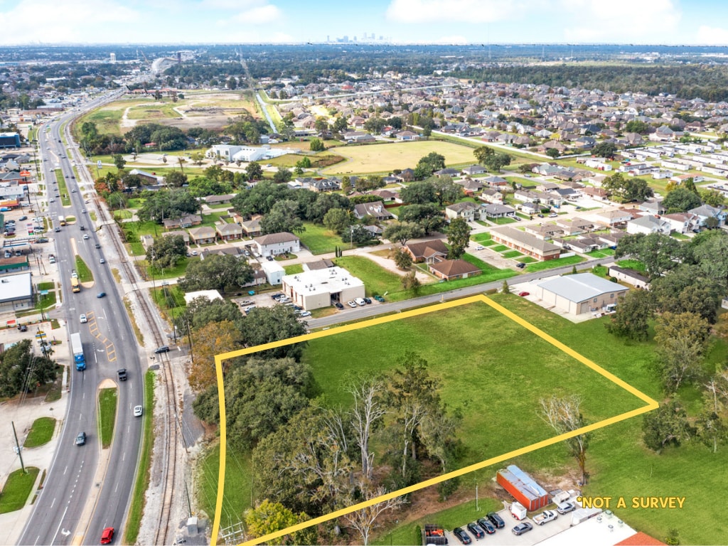 101 E 3rd Street, Belle Chasse, LA à vendre Aérien- Image 1 de 13