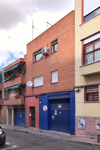 Plus de détails pour Calle de Sierra Molina, 31, Madrid - Multi-résidentiel à vendre