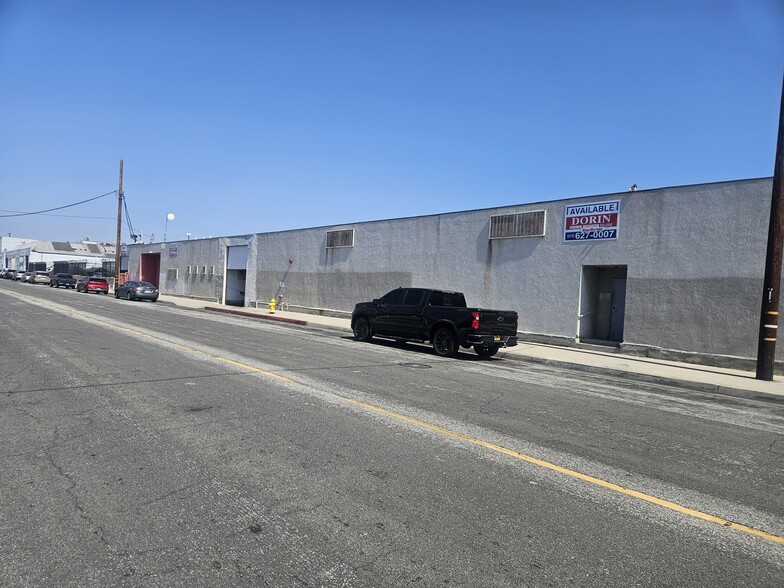 4601 E 50th St, Los Angeles, CA for lease - Building Photo - Image 2 of 8