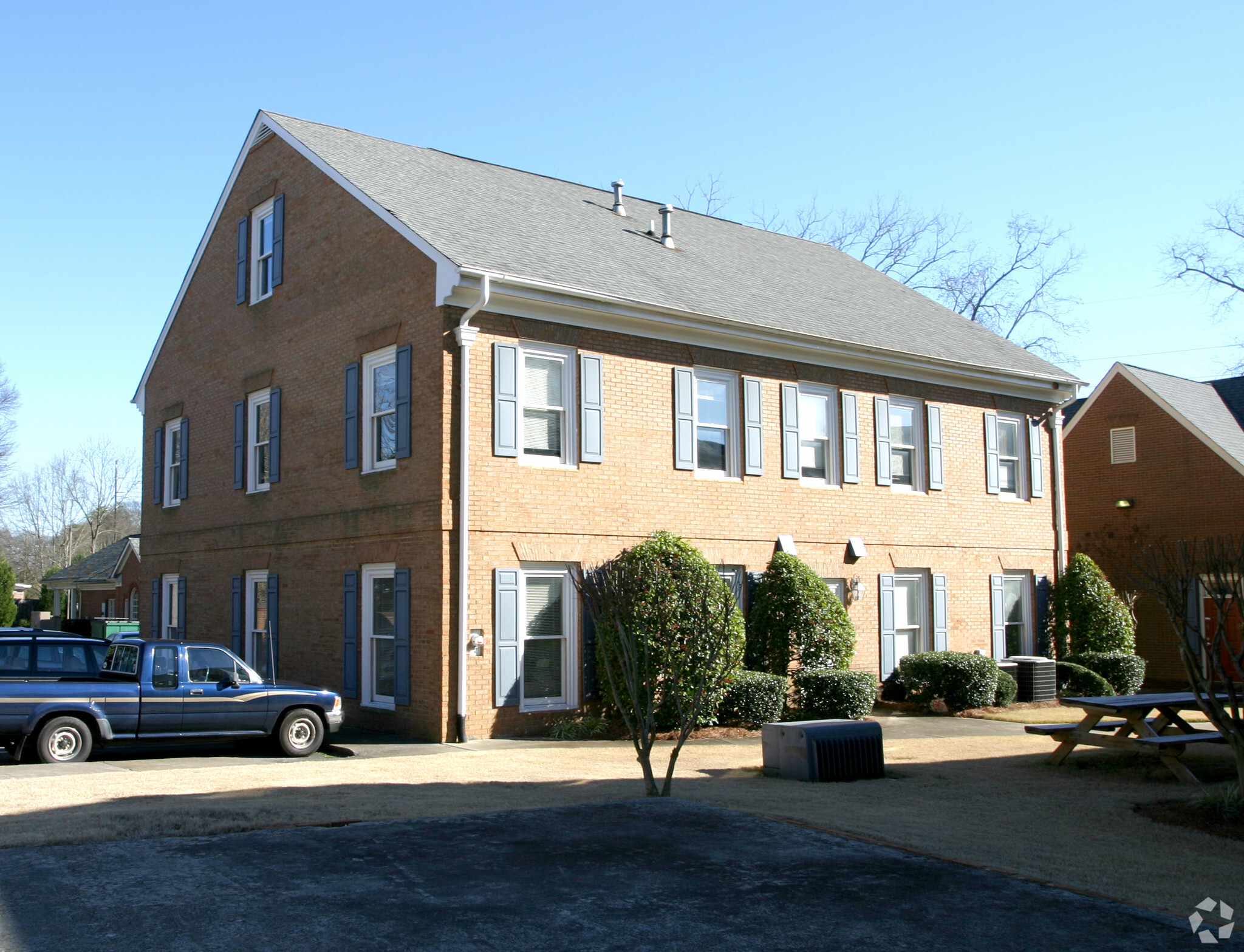 324 Cherokee St NE, Marietta, GA à vendre Photo du bâtiment- Image 1 de 1