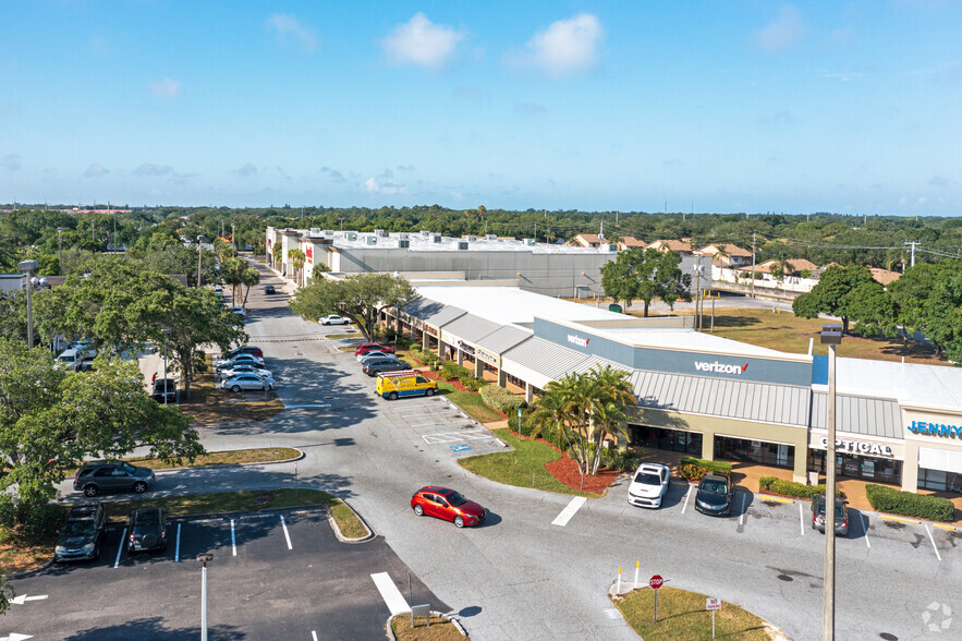 4010-4080 Cattlemen Rd, Sarasota, FL for lease - Building Photo - Image 3 of 5