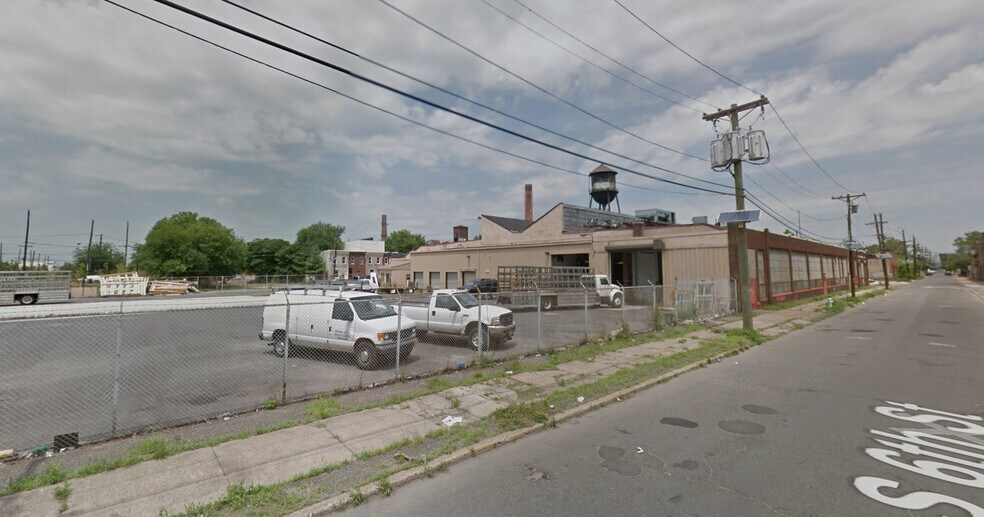 2001 S 6th St, Camden, NJ à vendre - Photo du bâtiment - Image 2 de 2