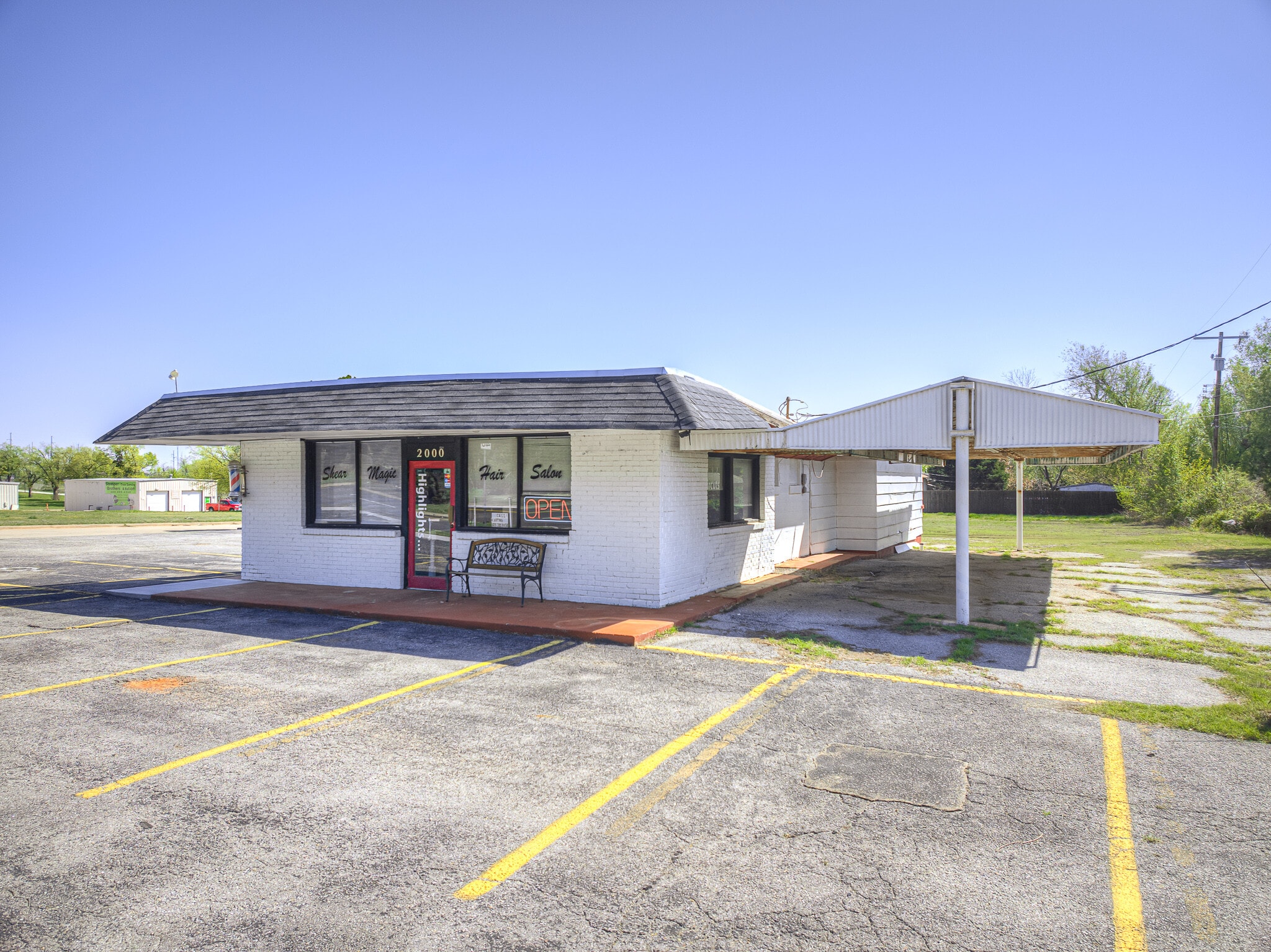 2000 S Midwest Blvd, Oklahoma City, OK à vendre Photo du bâtiment- Image 1 de 18