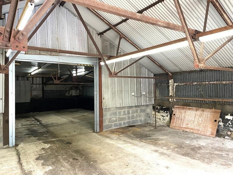 Nuffield Ln, Benson à louer - Photo du bâtiment - Image 2 de 3