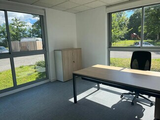Plus de détails pour Bureau à louer