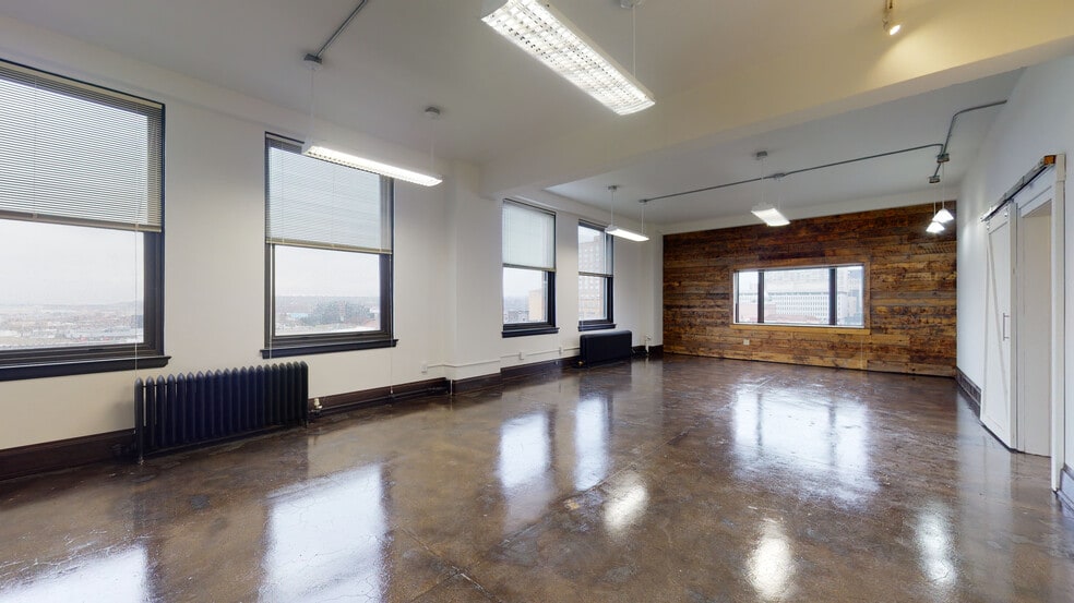 275 4th St E, Saint Paul, MN for lease - Matterport 3D Scan - Image 2 of 50