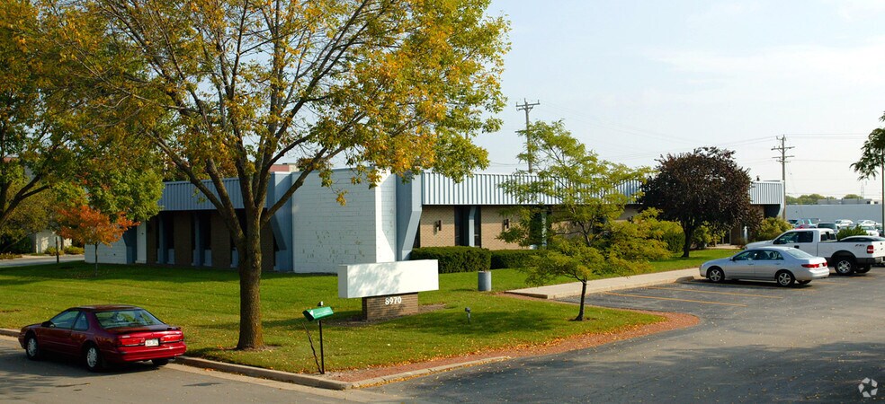 8970 N 55th St, Milwaukee, WI à vendre - Photo du bâtiment - Image 3 de 4